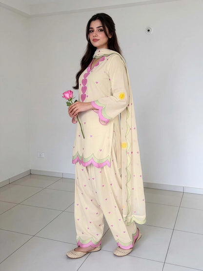 Saleha Embroidered 3Pc
