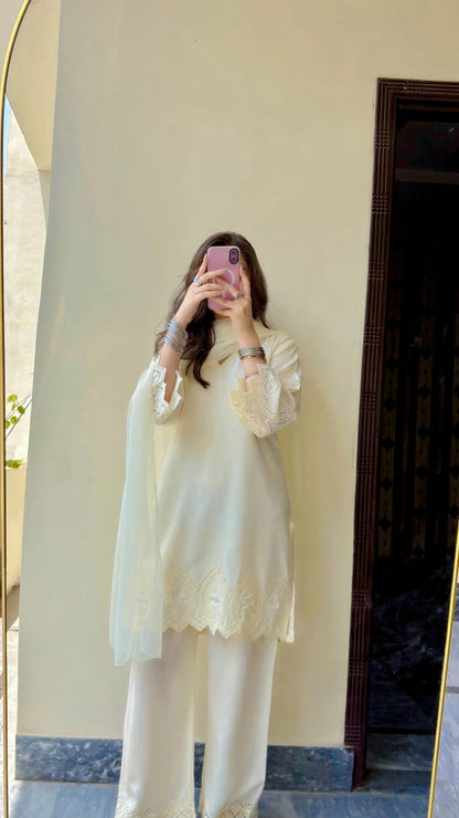 Ania Embroidered 3pc