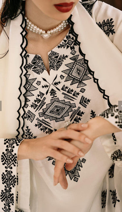 Elsa Embroidered 3PC set