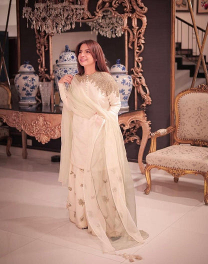 Casper Embroidered 3-piece lawn suit