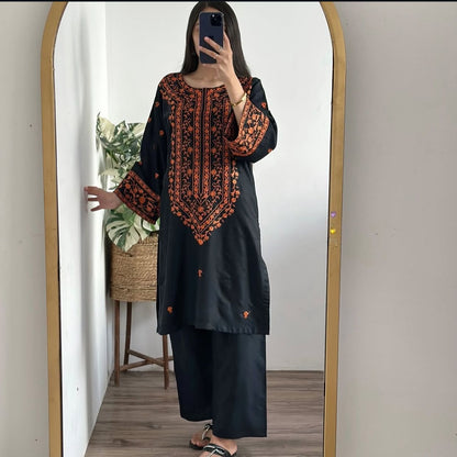 VELCIA EMBROIDERED 2PC