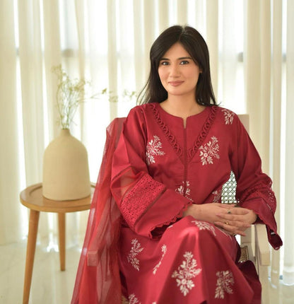 Hooriya Embroidered Co-ord Set