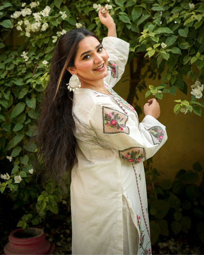 Naaz Embroidered 2PC