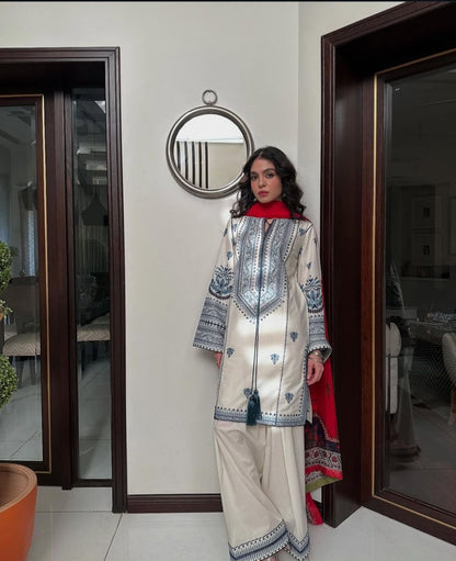 Gulnaz Embroidered 3PC