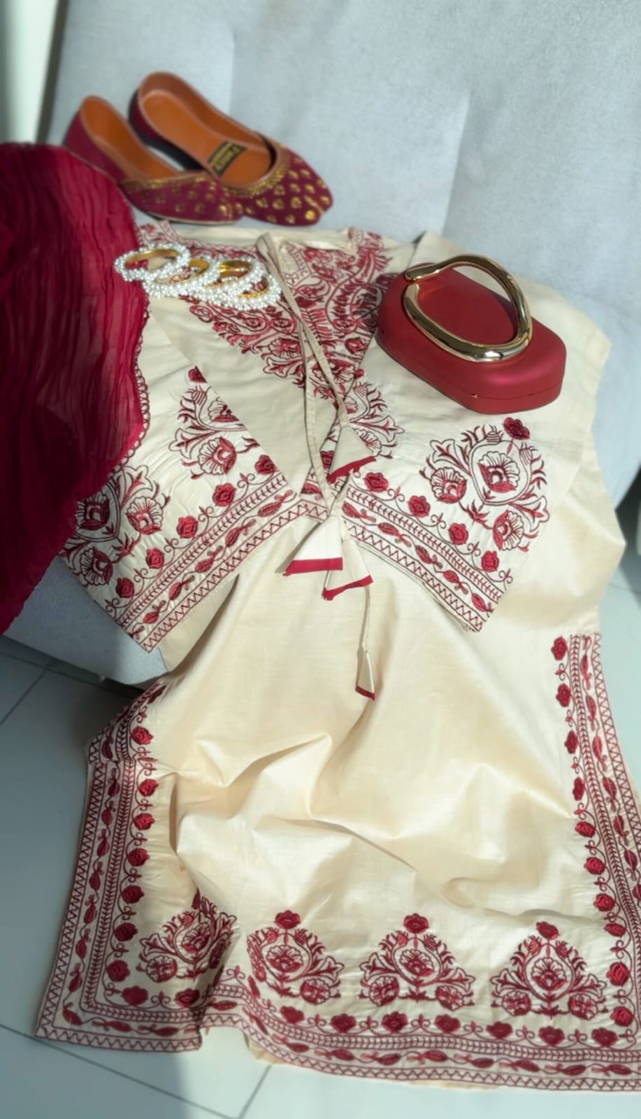 Laal Bahar Embroidered 3Pc